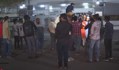 Mob Attacks Gulshan-2 House in Dhaka